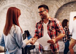 Handshake - IS Travel Rewards